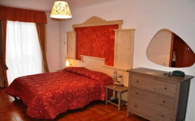 Hotel Piancastello Андало Экстерьер фото