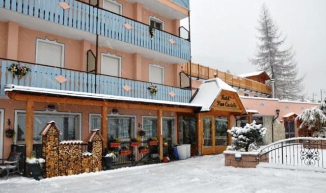 Hotel Piancastello Андало Экстерьер фото